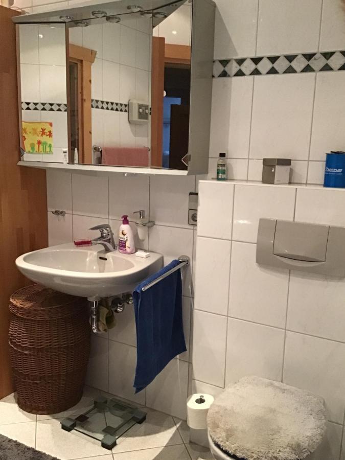 Gemuetliches Zimmer In Winningen Mit Garten-, Kuechennutzung Und Schnellem Wifi Екстериор снимка